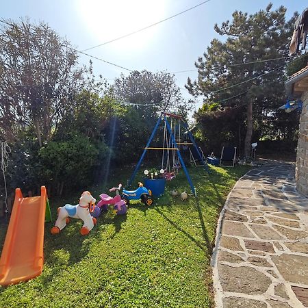 イゾラ Cozy Istrian Houseゲストハウス エクステリア 写真