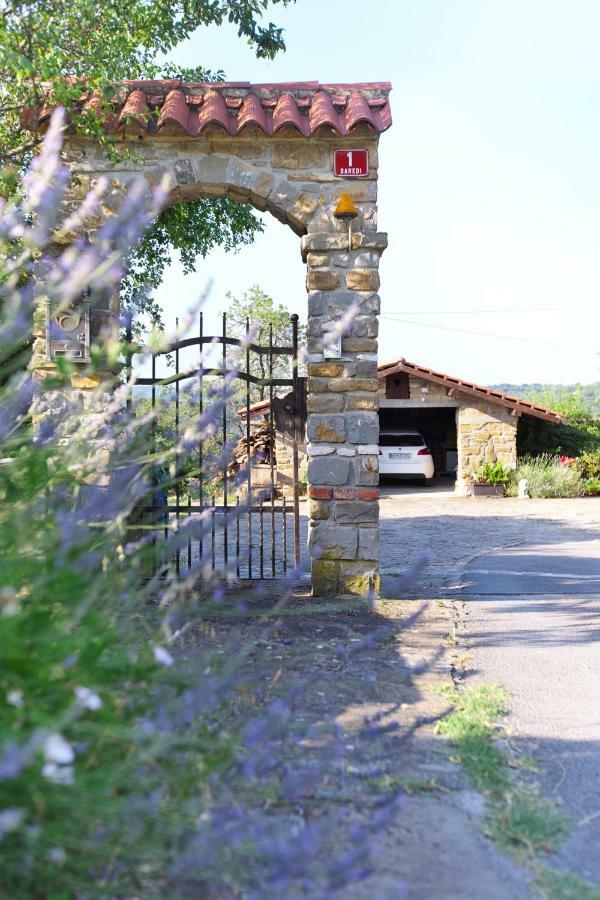 イゾラ Cozy Istrian Houseゲストハウス エクステリア 写真