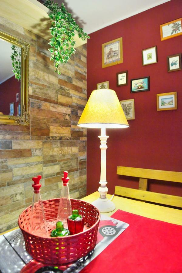 イゾラ Cozy Istrian Houseゲストハウス エクステリア 写真